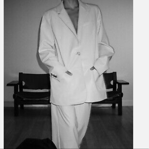creme color faux leather blazer Zara - Picture 3 of 6